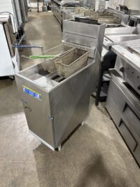 PITCO 40C+ 40-45 Lb. Natural Gas Deep Fryer